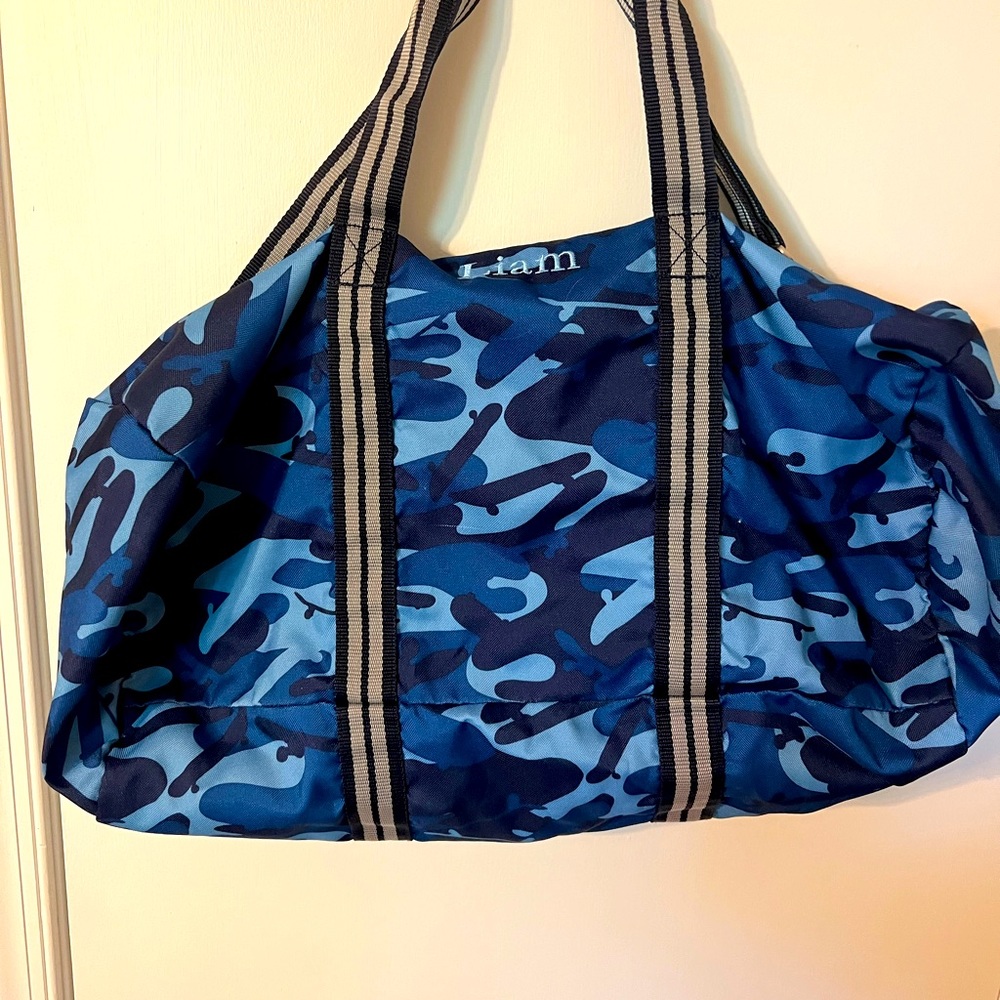 pottery barn duffle bag - liam